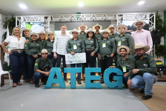 Profissionais da Assistência Técnica e Gerencial do Senar são homenageados durante 1º Encontro Estadual no Acre